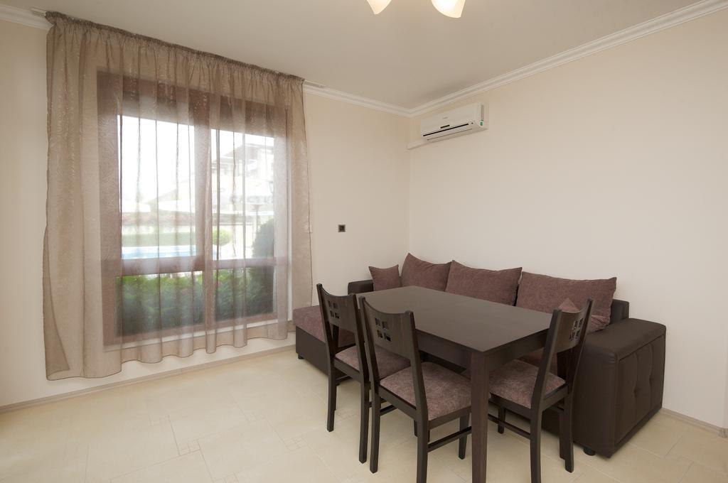 Mars Apartments In Tryavna Beach Complex Sweti Wlas Zimmer foto